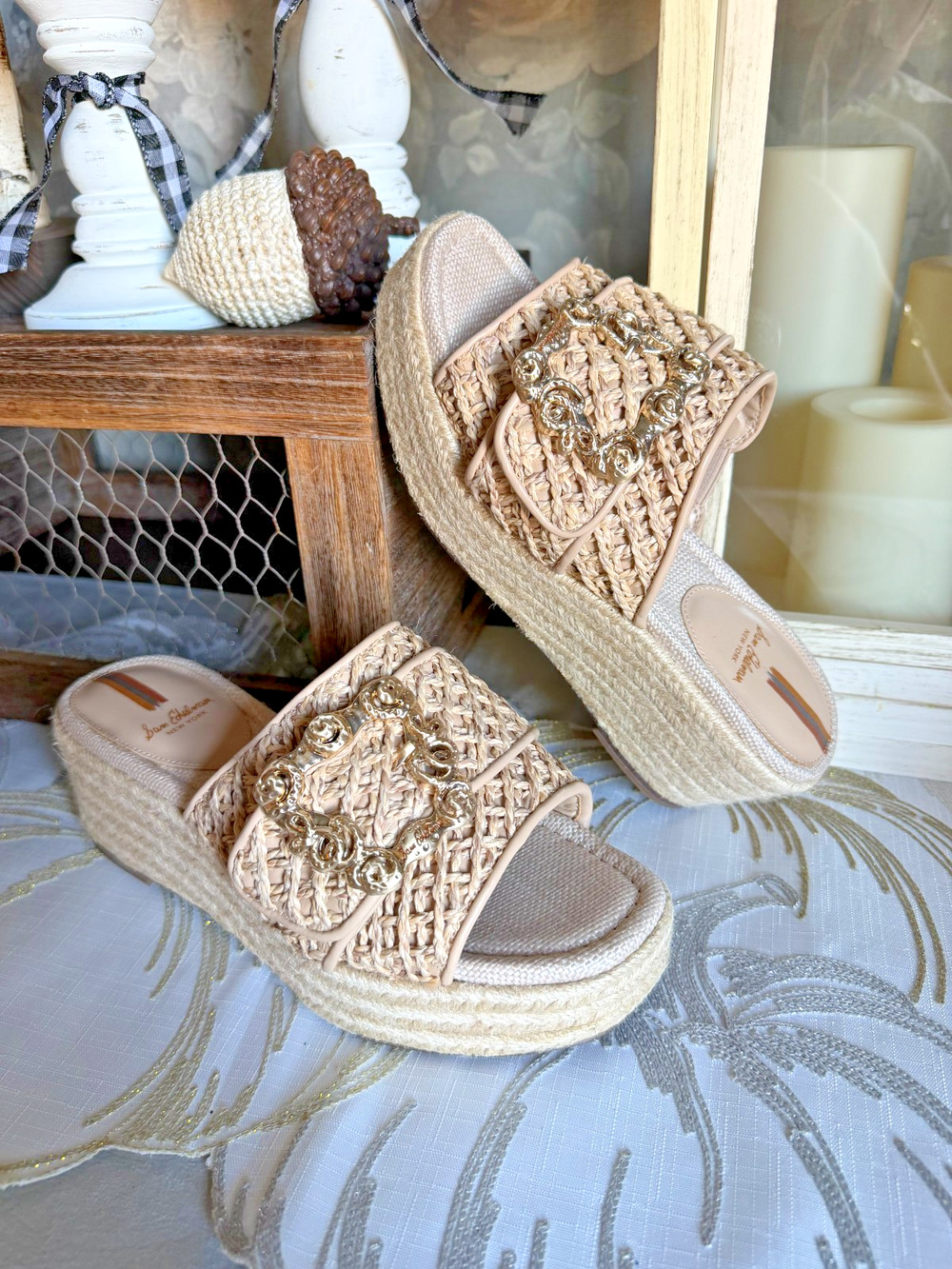 Sam Edelman Celia Raffia Gold Buckle Platform Slide Tan Sandals Shoes Sz 7.5